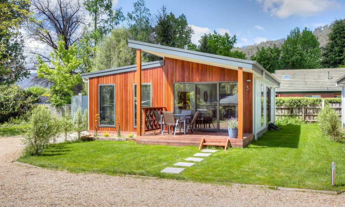 Bright Apartment | Highland Valley Cottage 1