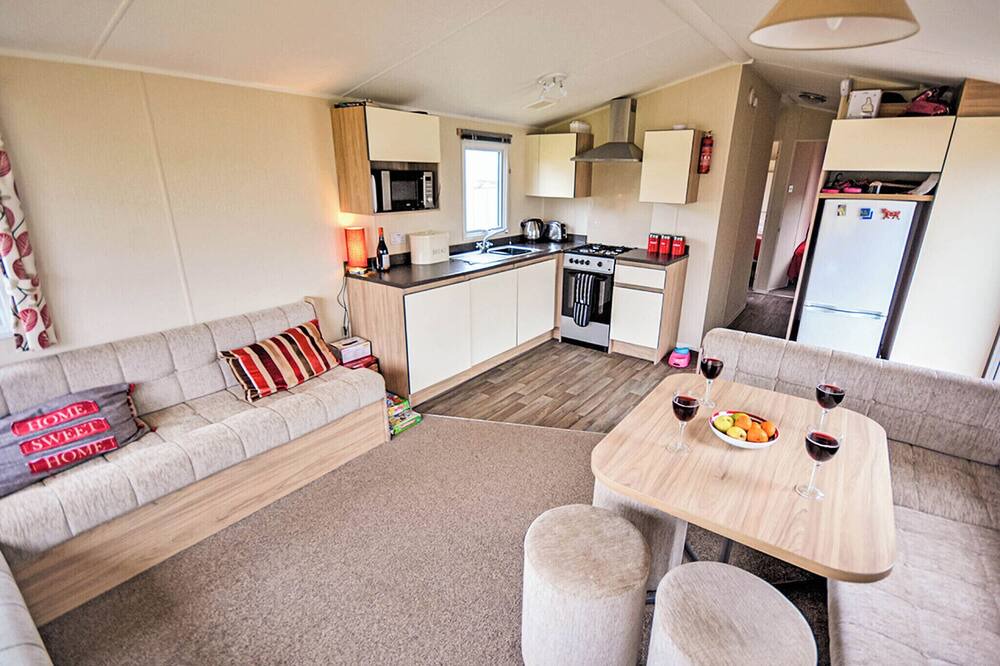 Stranraer House | Highlander 2 Holiday Caravan Gold