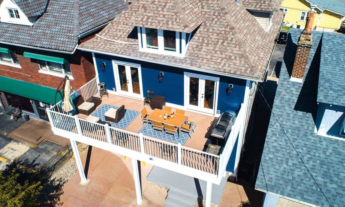 Highlands Douglass House | Highlands Bourbon Retreat ~ 4BR 3BA