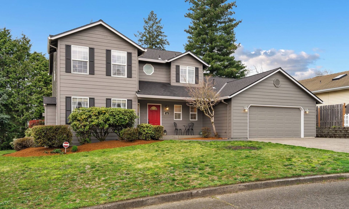 Vancouver House | HIGHLY sought, HIGHLY ranked, spacious 4 bdrm home with unbeatable location