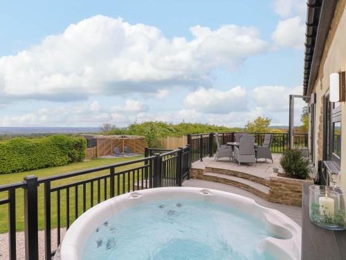 Chesterfield House | Highview Stables