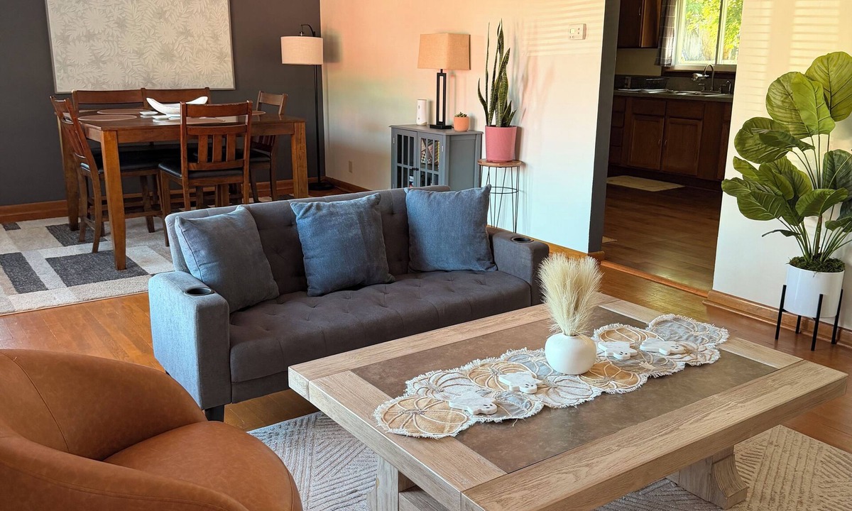 Scottville House | Highway Haven – Comfort, Convenience & Trailer Parking 🏕️