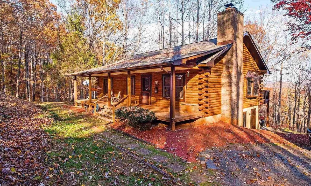 Lovingston Cabin | Hike-Nap-Sip-Repeat! 5-Star Shenandoah Cabin w/WOW Views Lovingston VA