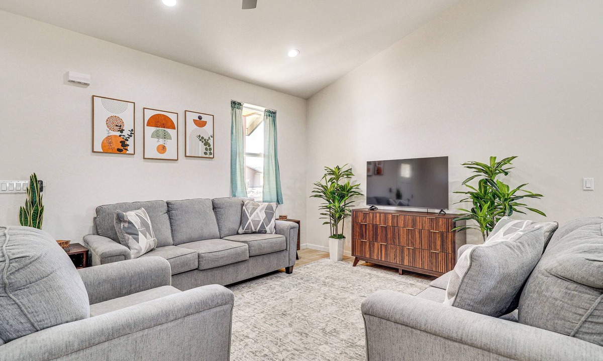 Springerville House | Hike & Ski! Home w/Dog-Friendly Yard in Eagar