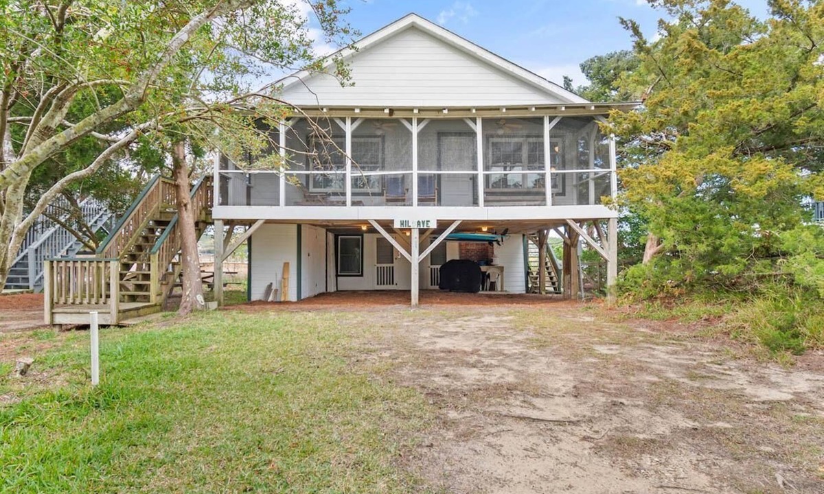 Pawleys Island House | Hildave Cottage 3 Bdrm Vacation Home