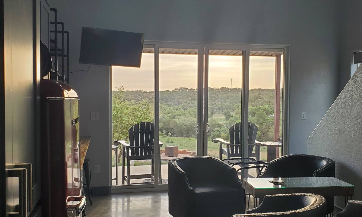 Johnson City House | Hill Country Guest Houses