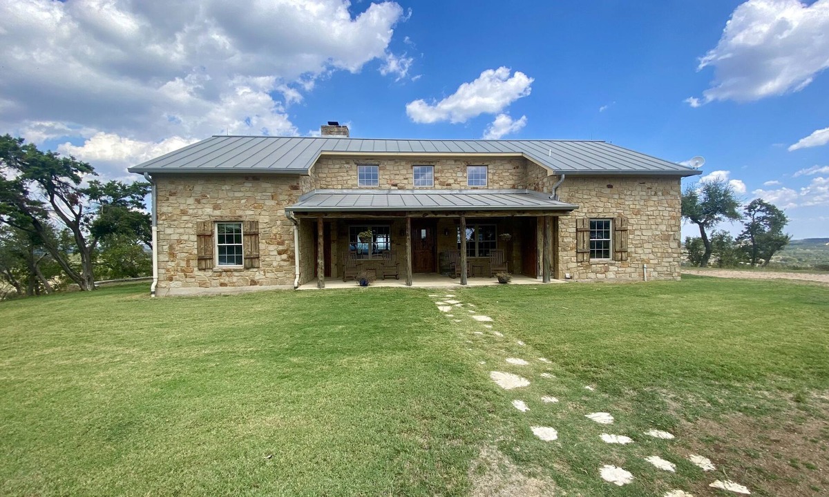Blanco House | Hill Country ranch compound set on 200 hundred acres with amazing views.