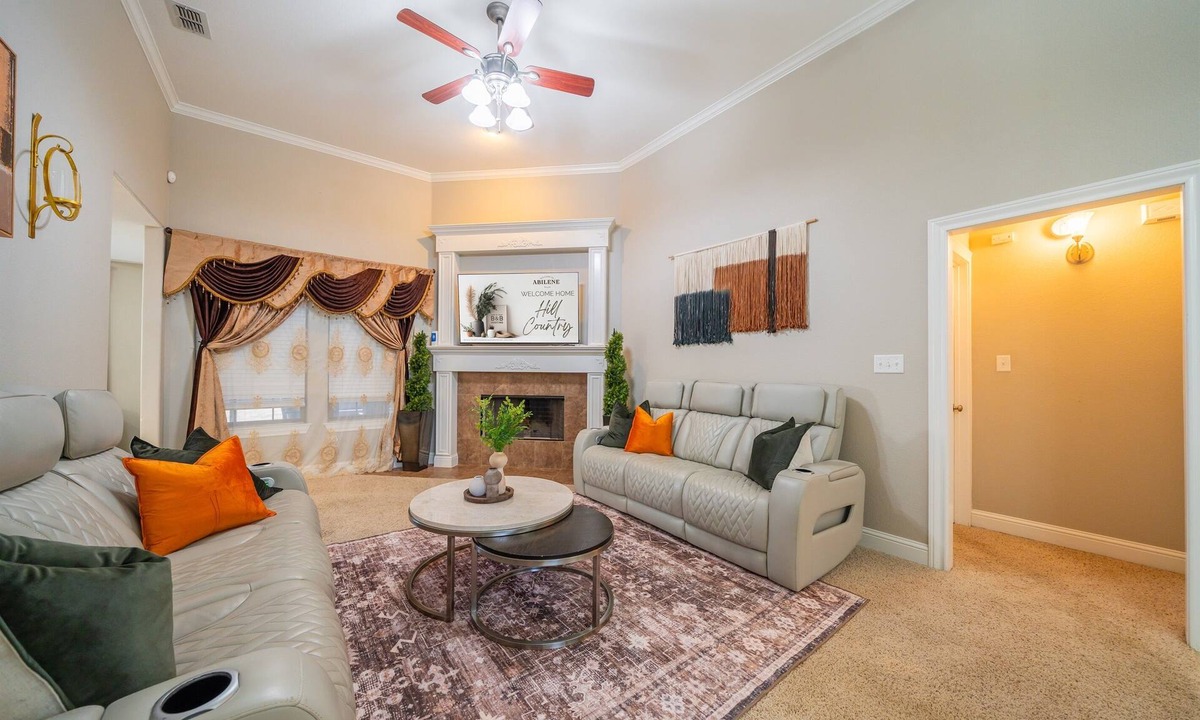 Abilene House | Hill Country | Spacious 4BR Retreat