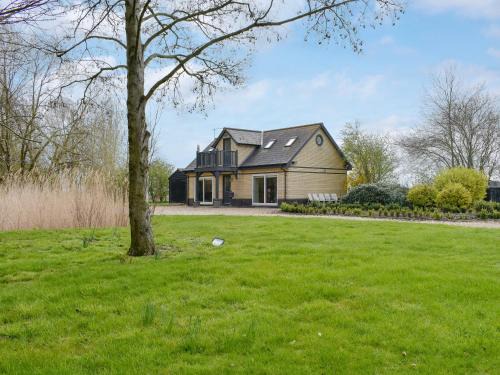 Chittering House | Hill Farm Cottage