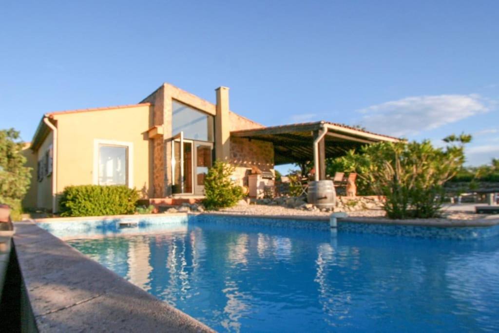 Belvezet Villa | Hill-top haven with private pool and endless views