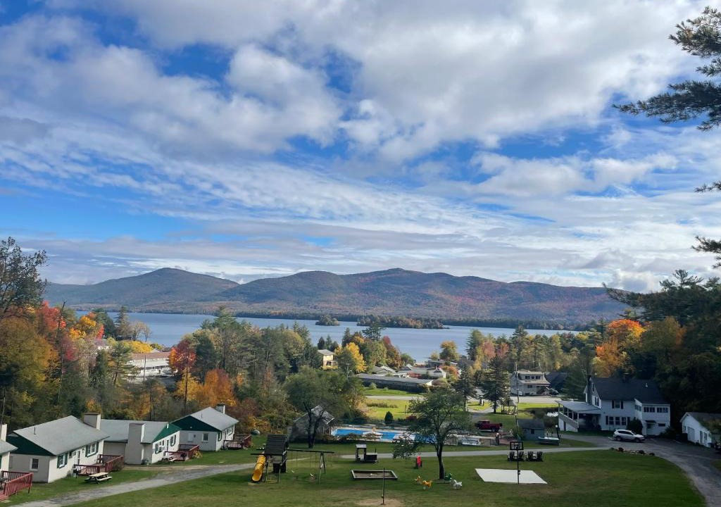 Lake George Resort | Hill View Motel and Cottages