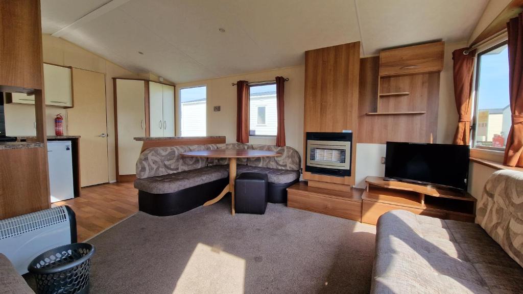 Dymchurch Apartment | Hillcrest