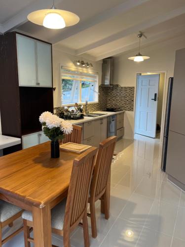 Hillcrest House | Hillcrest Homestay