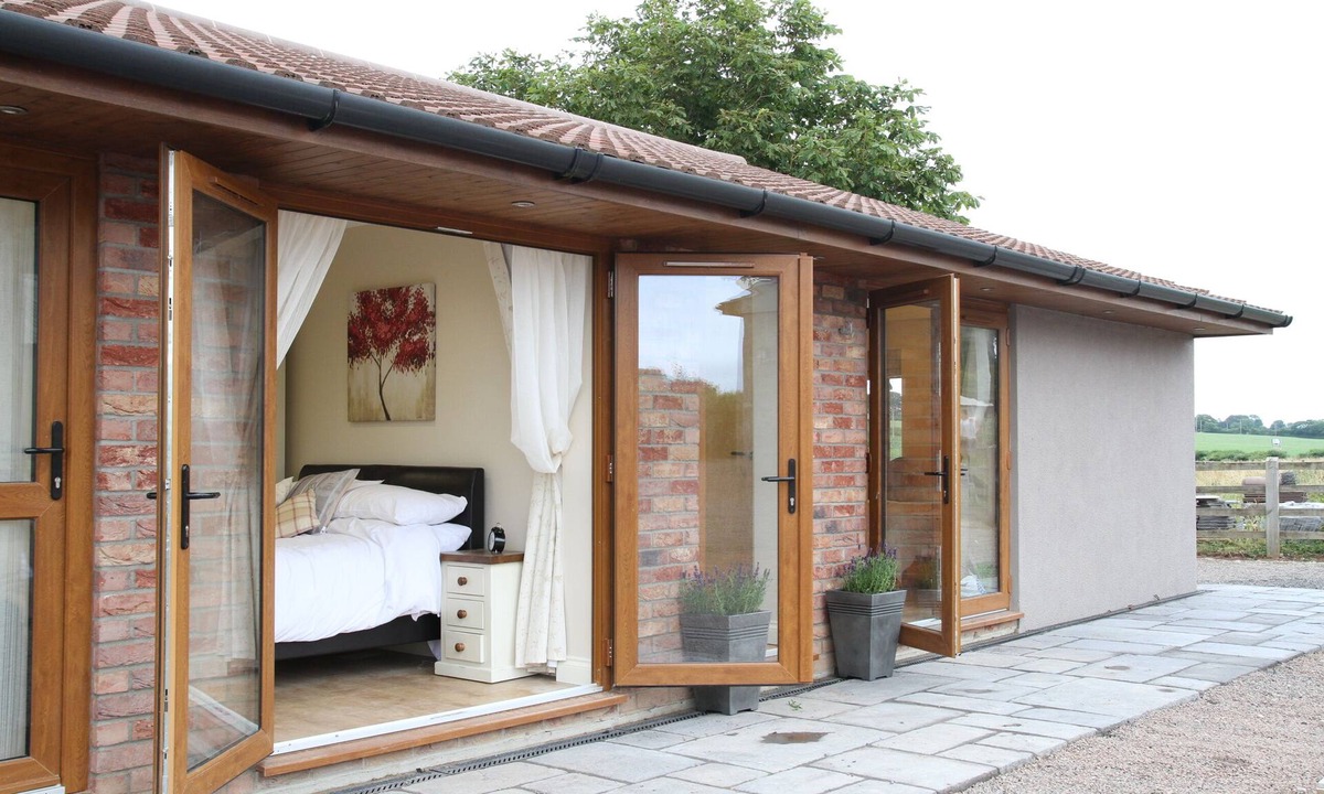 Cleeve Apartment | Hillcroft Self Catering