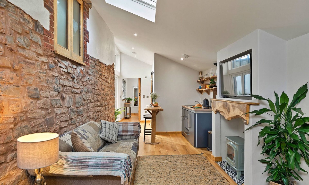 Burlescombe Cottage | Hillfarrow Hideaway