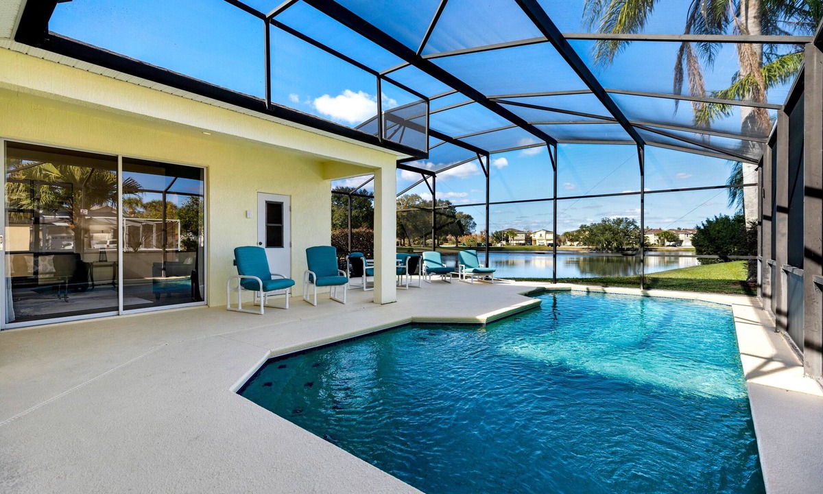 Bridgewater Crossing House | Hills Bay Retreat