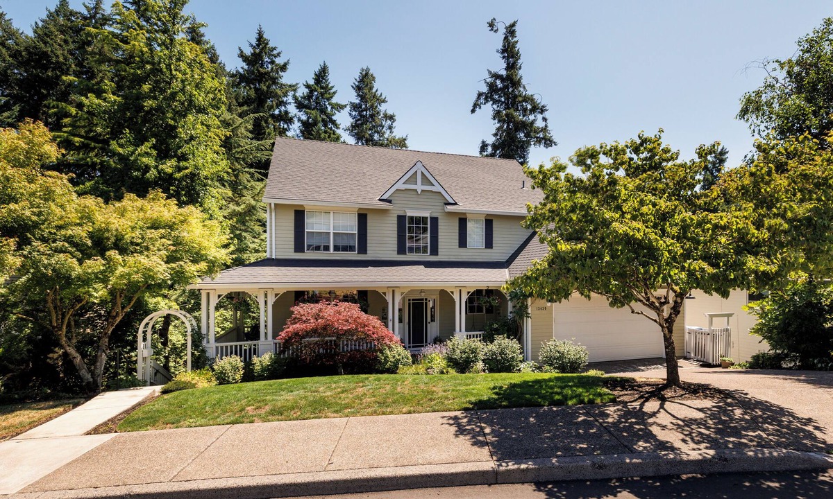 Bull Mountain Apartment | Hillshire Guest Suite Available Immediately