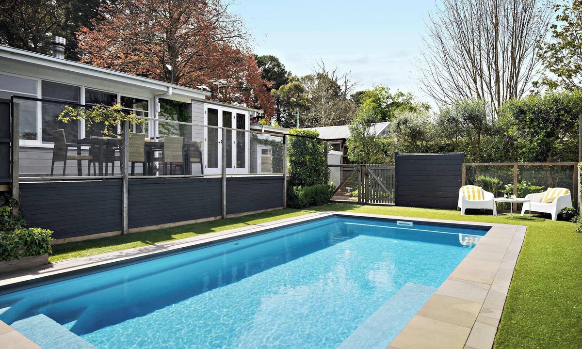 Red Hill South House | Hillside Cottage - Wineries, Pool