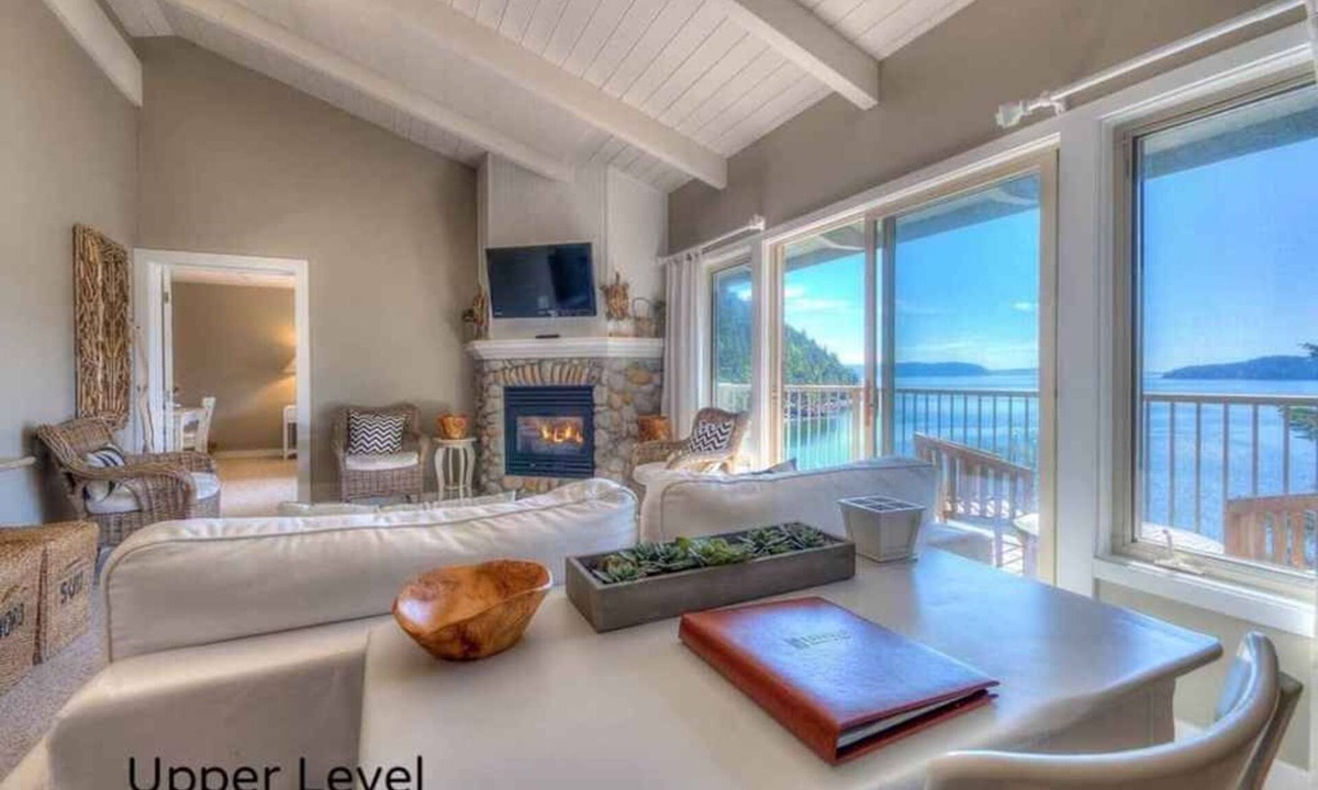 Rosario Hotel | Hillside Deluxe Two King Suite