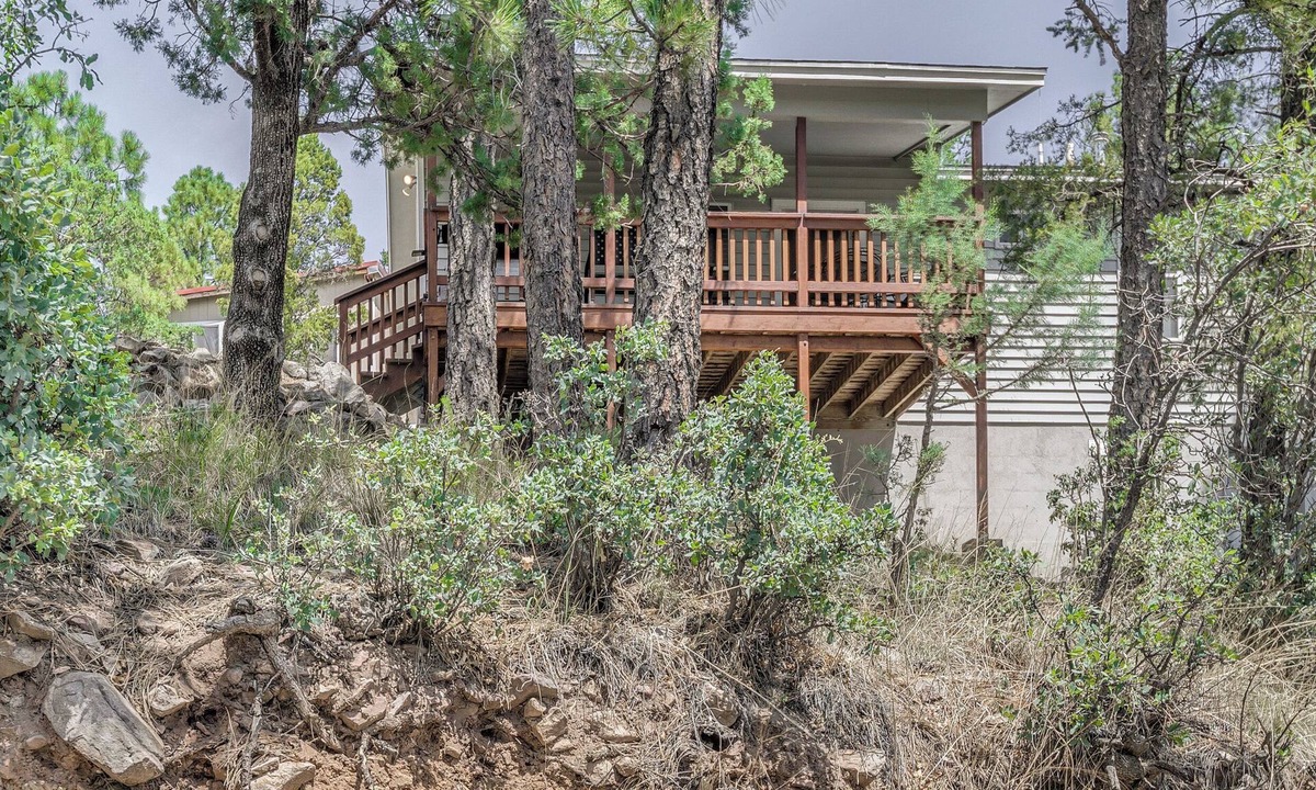Ruidoso Cottage | Hillside Haven w/Deck < 2 Miles to Dwtn Ruidoso!