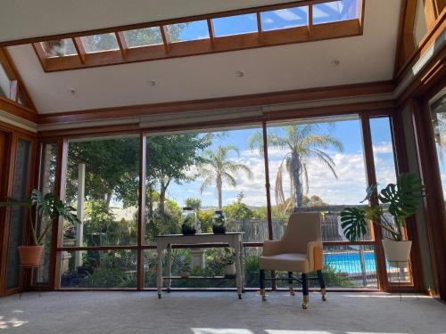 Flagstaff Hill House | Hillside Retreat with Pool