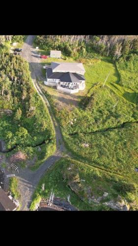 Saint Lunaire-Griquet House | Hillsview Bed and Breakfast