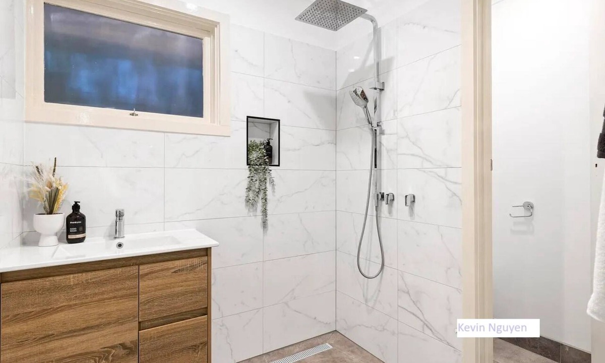 Ringwood North House | Hilltop Haven