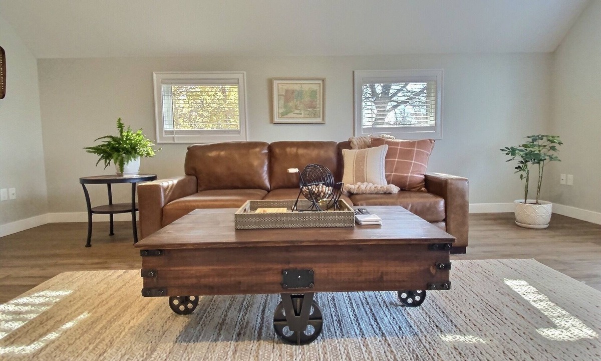 Bantam House | Hilltop House