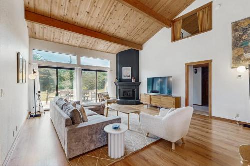 Sea Ranch House | Hilma House