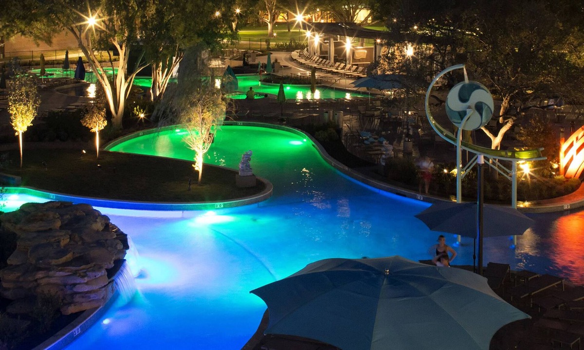 Dallas Design District Resort | Hilton Anatole