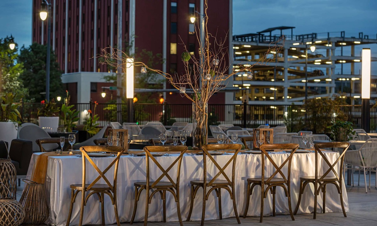 Five Points South Hotel | Hilton Birmingham Downtown at UAB