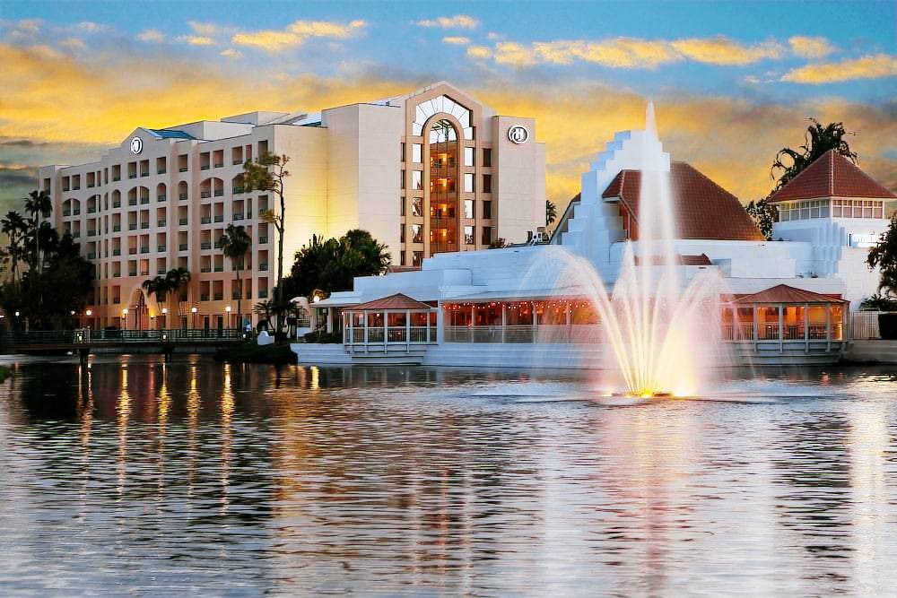 Boca Raton Hotel | Hilton Boca Raton Suites