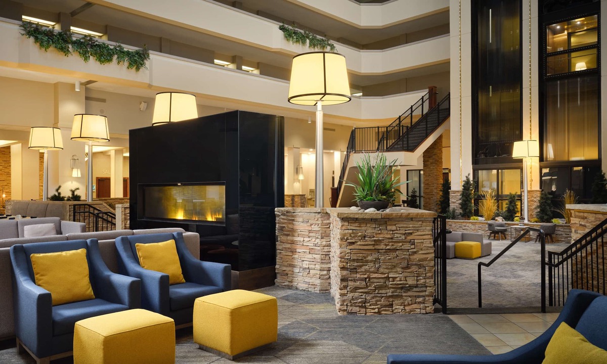 Fort Collins Hotel | Hilton Fort Collins