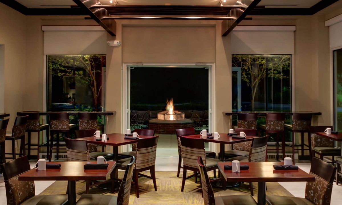 Latham Hotel | Hilton Garden Inn Albany Airport