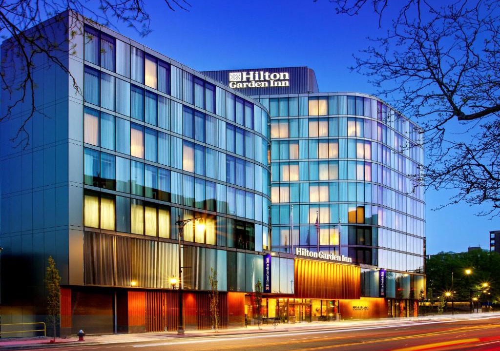Brookline Hotel | Hilton Garden Inn Boston Brookline, Ma