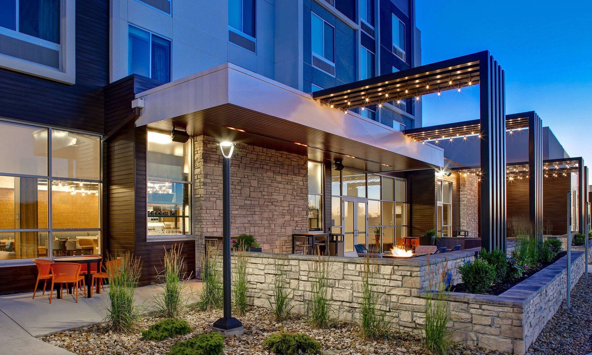 Cedar Rapids - Iowa City Hotel | Hilton Garden Inn Cedar Rapids