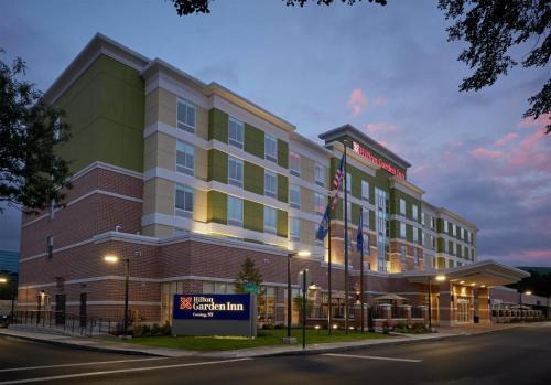 Gaffer District Hotel | Hilton Garden Inn Corning Downtown