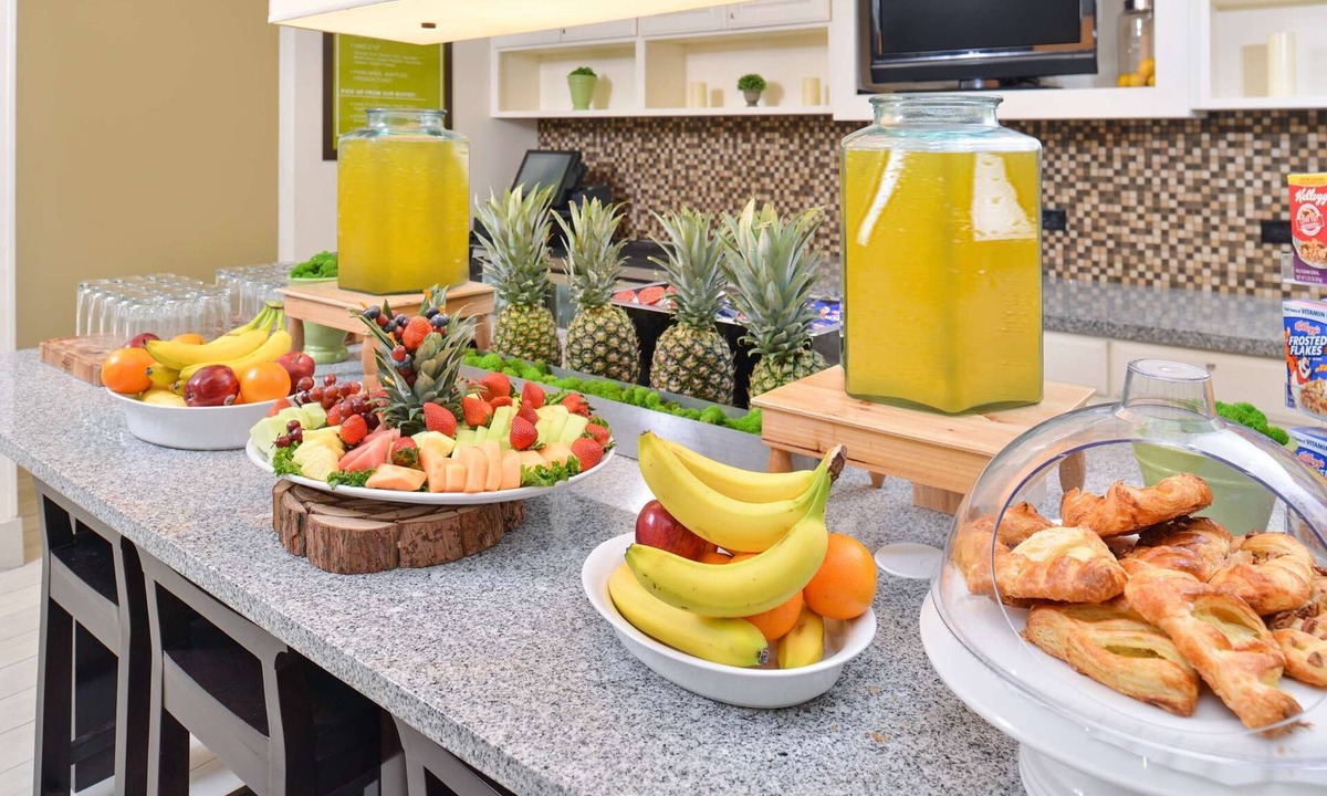 Addison Hotel | Hilton Garden Inn Dallas/Addison