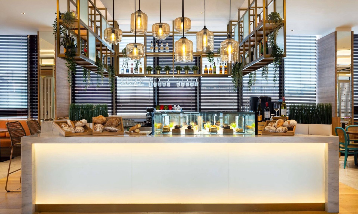 Jakarta Hotel | Hilton Garden Inn Jakarta Taman Palem