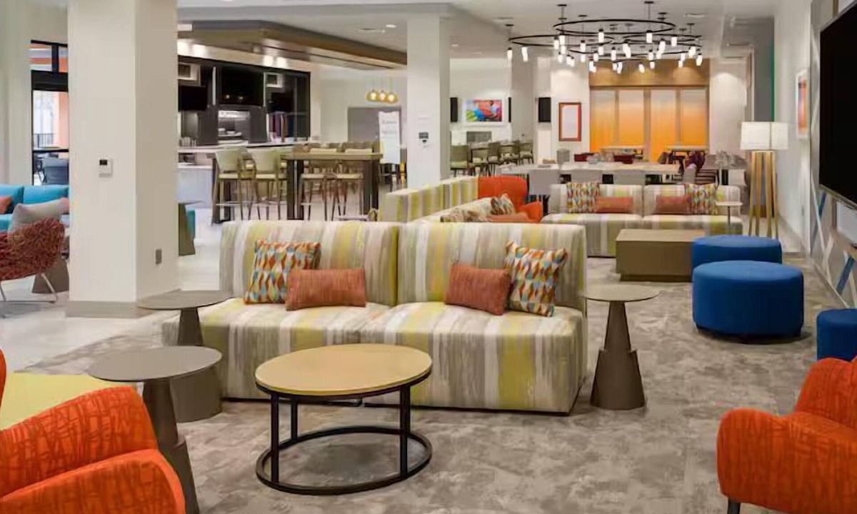 Riverside Hotel | Hilton Garden Inn Kansas City Riverside