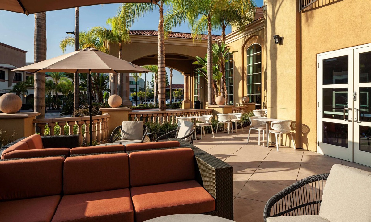 Rancho Bernardo Hotel | Hilton Garden Inn San Diego - Rancho Bernardo