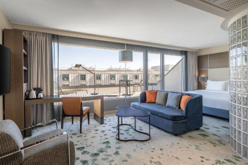 Le Grand-Saconnex Hotel | Hilton Geneva Hotel and Conference Centre