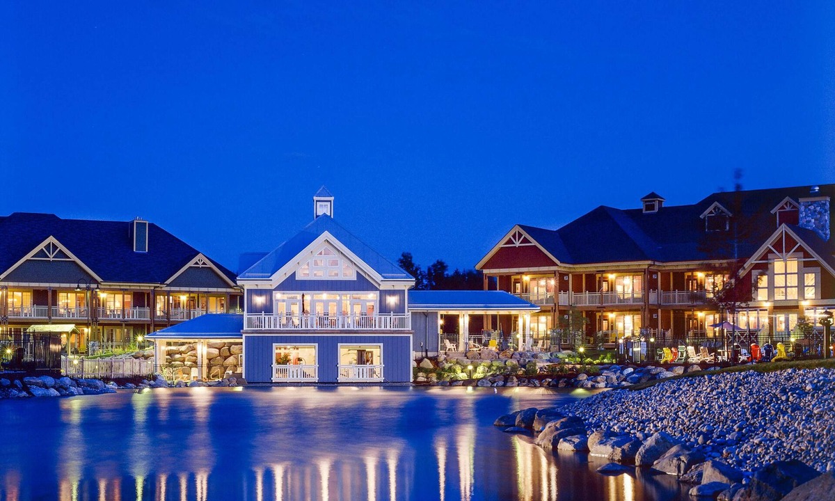 The Blue Mountains Hotel | Hilton Grand Vacations Club Blue Mountain Canada