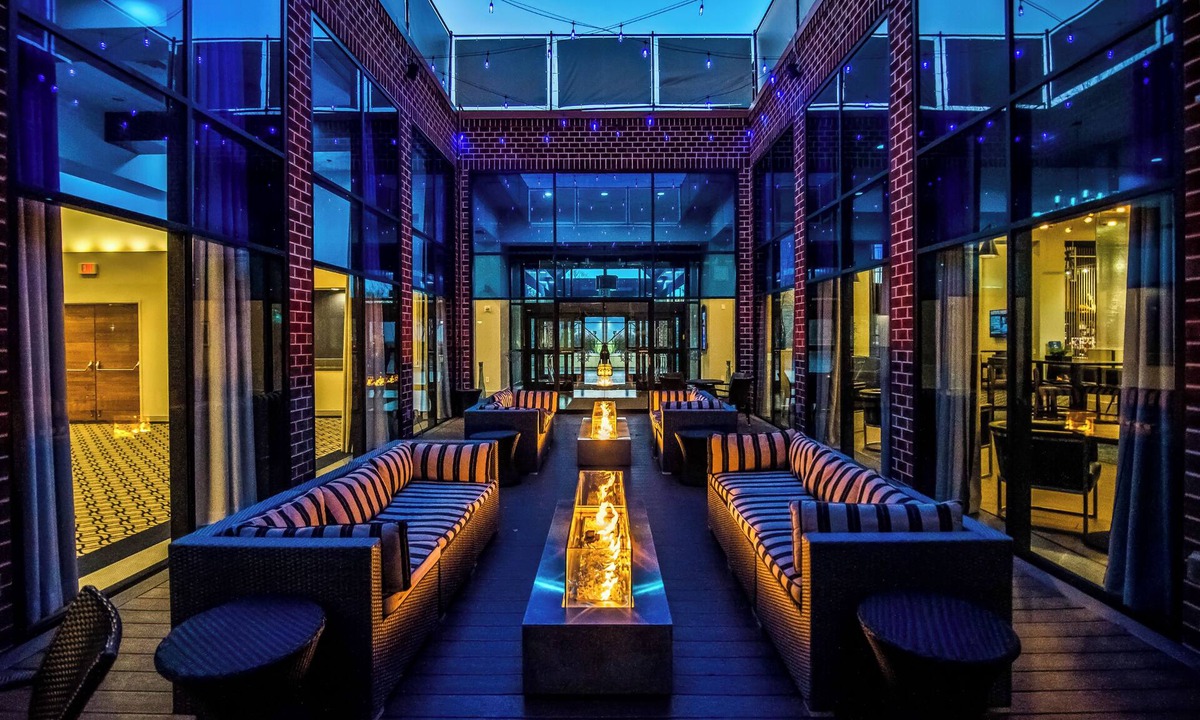 Mystic - New London Hotel | Hilton Mystic