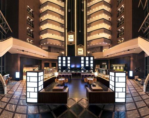 Unionville Hotel | Hilton Suites Toronto-Markham Conference Centre & Spa