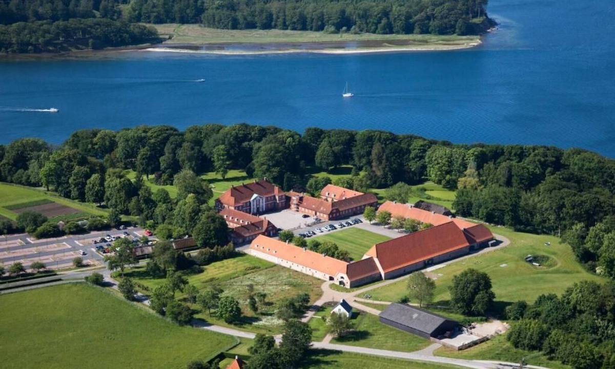 Middelfart Hotel | Hindsgavl Slot
