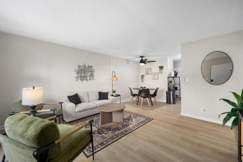 Peoria Heights House | Hines Haven - Unit 2 - Perfect BNB for YOU