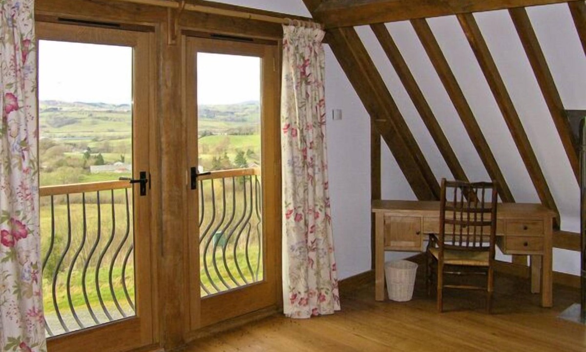 Tirabad Cottage | Hiraeth