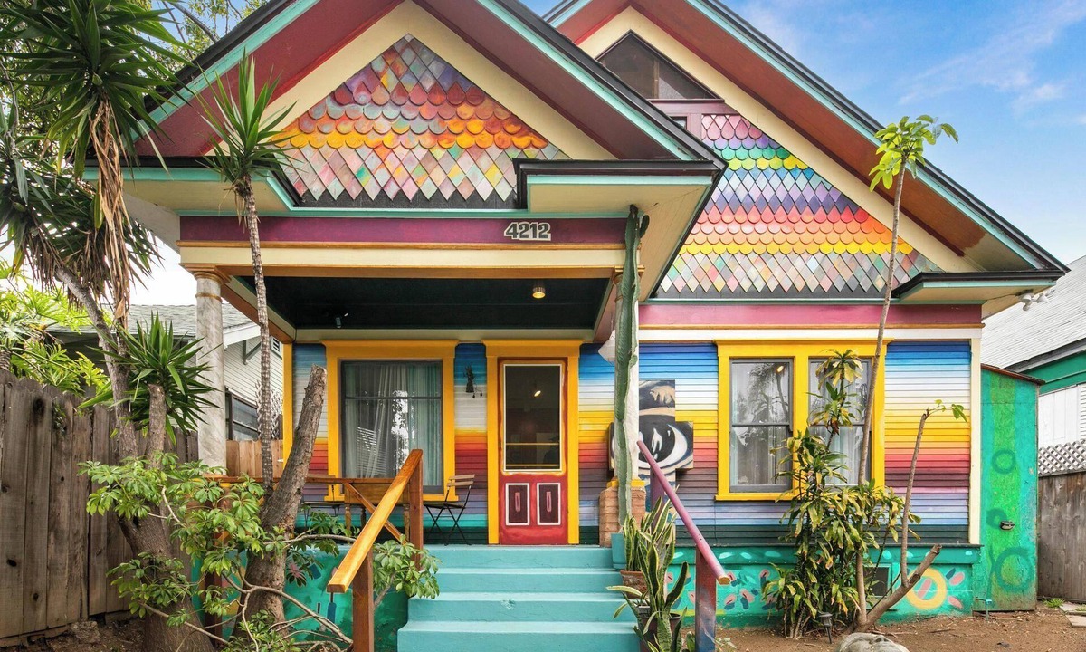 University Heights House | Historic Arthouse Pool Retreat