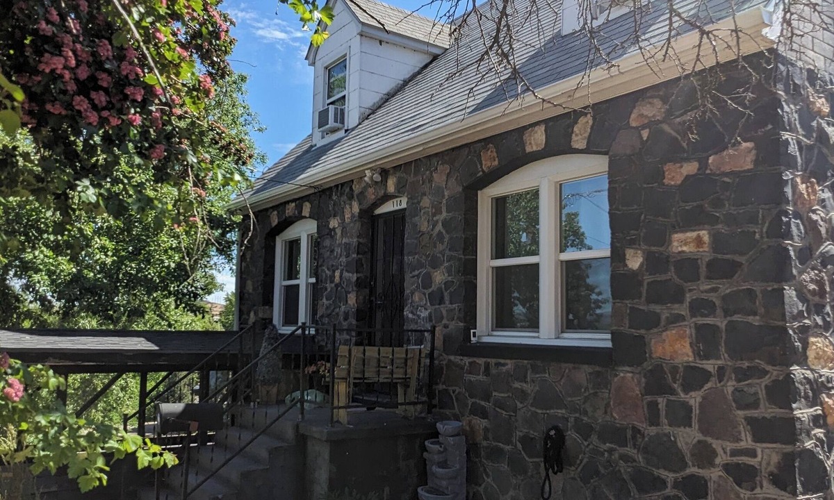 Downtown Klamath Falls Cottage | Historic Baldwin Home in Klamath Falls